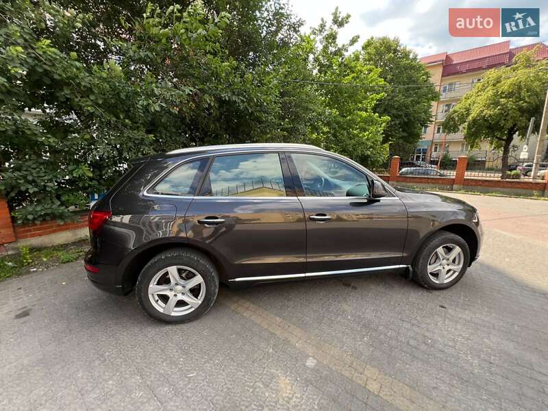 Внедорожник / Кроссовер Audi Q5 2014 в Ивано-Франковске