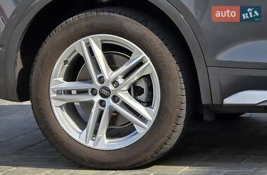 Внедорожник / Кроссовер Audi Q5 2023 в 