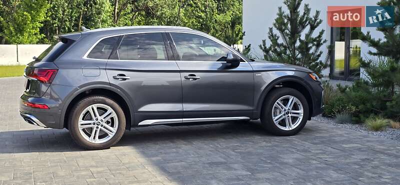Внедорожник / Кроссовер Audi Q5 2023 в Луцке