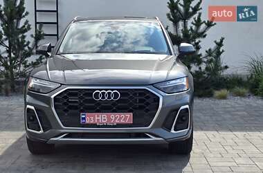 Внедорожник / Кроссовер Audi Q5 2023 в 