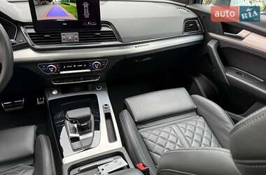 Внедорожник / Кроссовер Audi Q5 2022 в 
