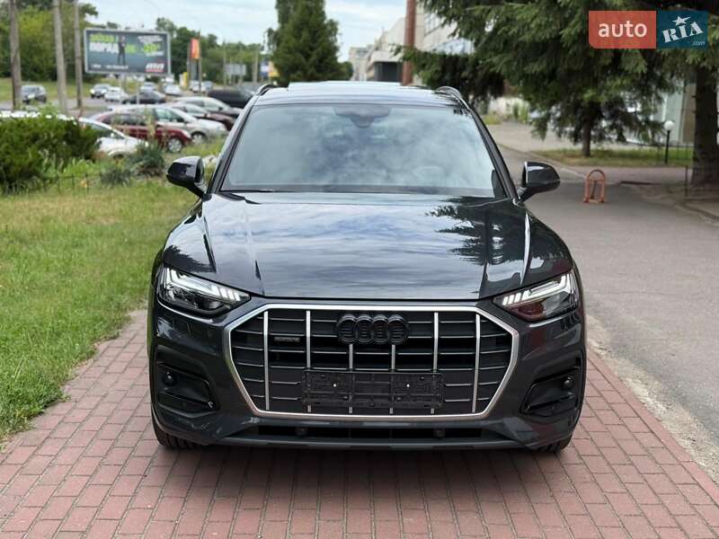Внедорожник / Кроссовер Audi Q5 2022 в Черкассах
