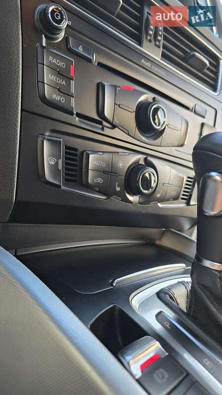 Внедорожник / Кроссовер Audi Q5 2011 в Киеве