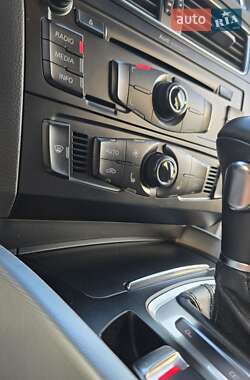 Внедорожник / Кроссовер Audi Q5 2011 в 