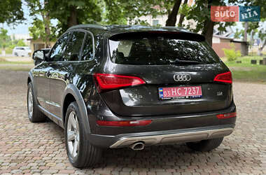 Внедорожник / Кроссовер Audi Q5 2012 в 