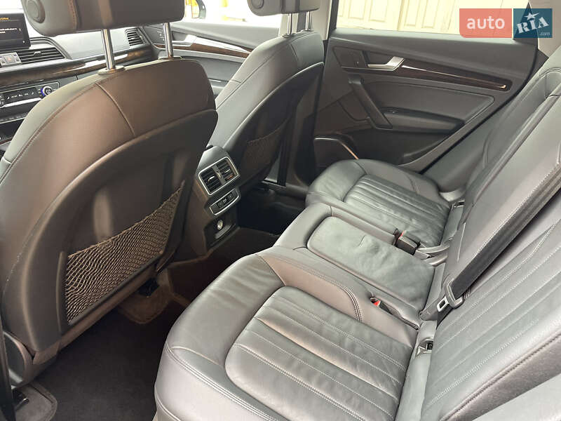 Внедорожник / Кроссовер Audi Q5 2018 в Коломые