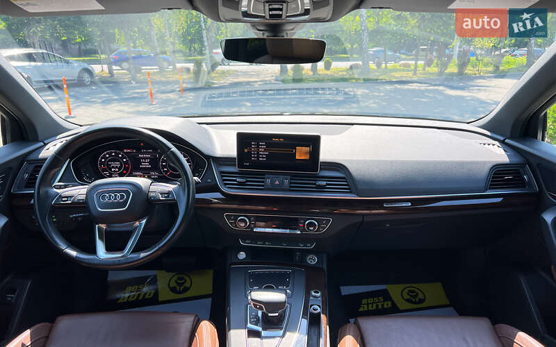 Внедорожник / Кроссовер Audi Q5 2018 в Львове
