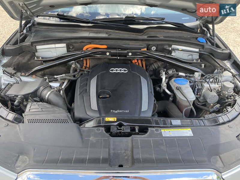 Внедорожник / Кроссовер Audi Q5 2012 в Одессе