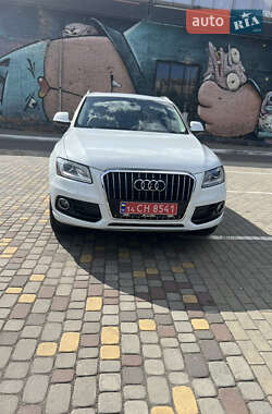 Позашляховик / Кросовер Audi Q5 2013 в 