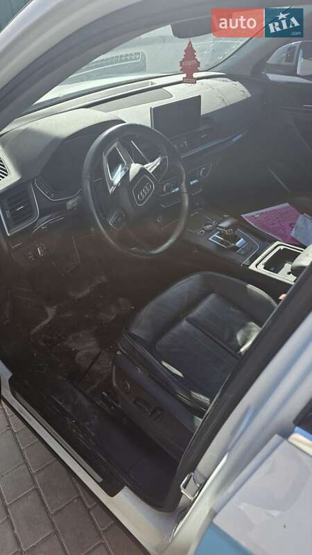 Внедорожник / Кроссовер Audi Q5 2018 в Ходорове