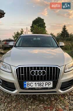 Внедорожник / Кроссовер Audi Q5 2012 в 