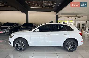 Внедорожник / Кроссовер Audi Q5 2014 в 