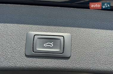 Позашляховик / Кросовер Audi Q5 2014 в 