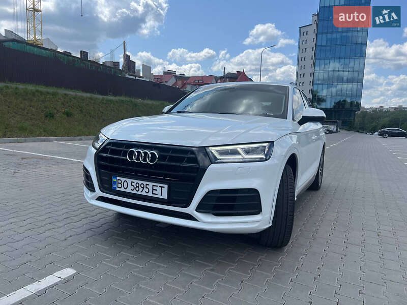 Позашляховик / Кросовер Audi Q5 2018 в Тернополі