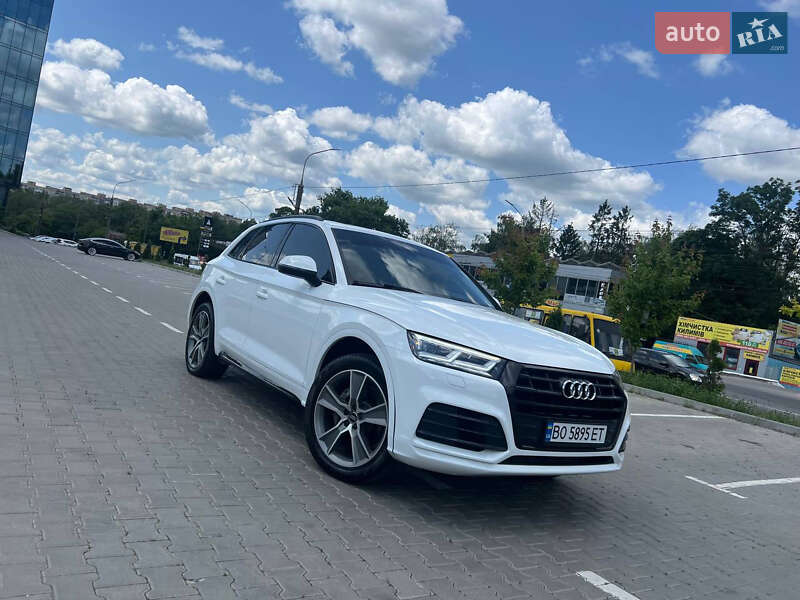Позашляховик / Кросовер Audi Q5 2018 в Тернополі
