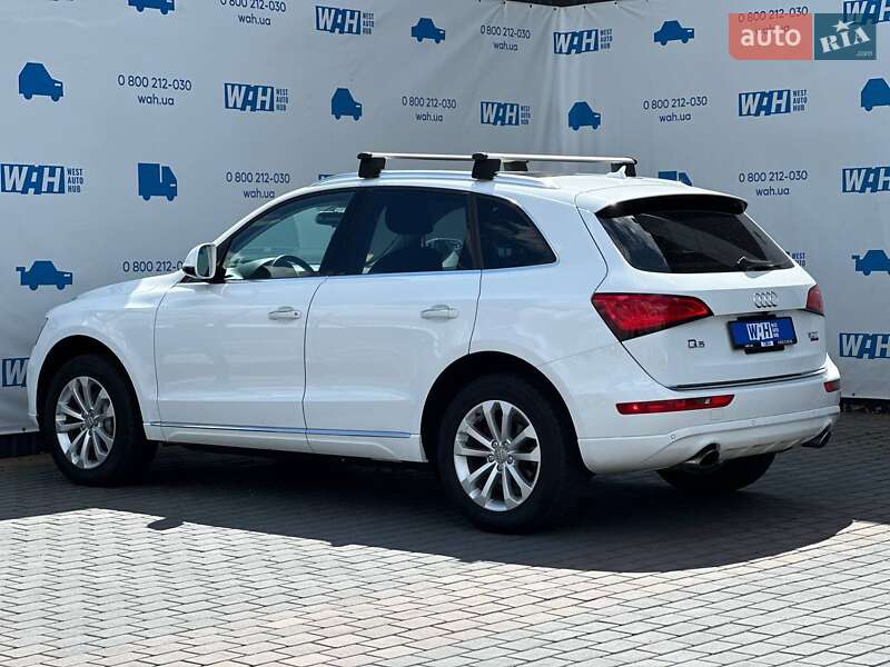 Внедорожник / Кроссовер Audi Q5 2015 в Луцке
