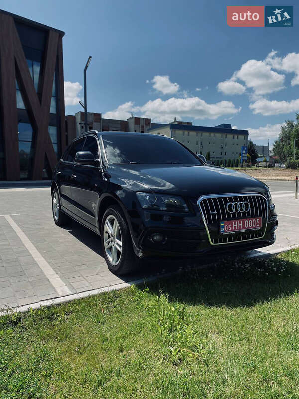 Внедорожник / Кроссовер Audi Q5 2014 в 