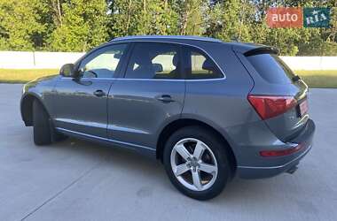 Внедорожник / Кроссовер Audi Q5 2011 в 