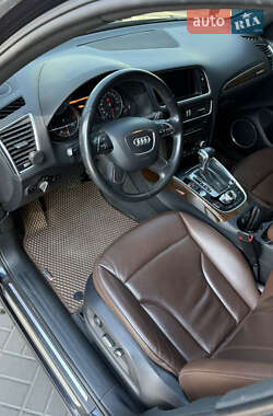 Внедорожник / Кроссовер Audi Q5 2016 в 