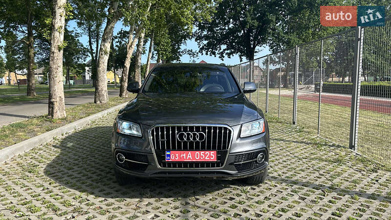 Позашляховик / Кросовер Audi Q5 2016 в Мукачевому