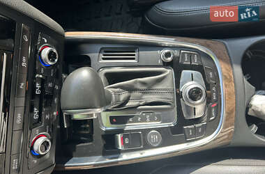 Внедорожник / Кроссовер Audi Q5 2016 в 