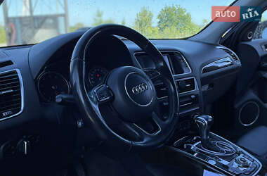 Позашляховик / Кросовер Audi Q5 2013 в 