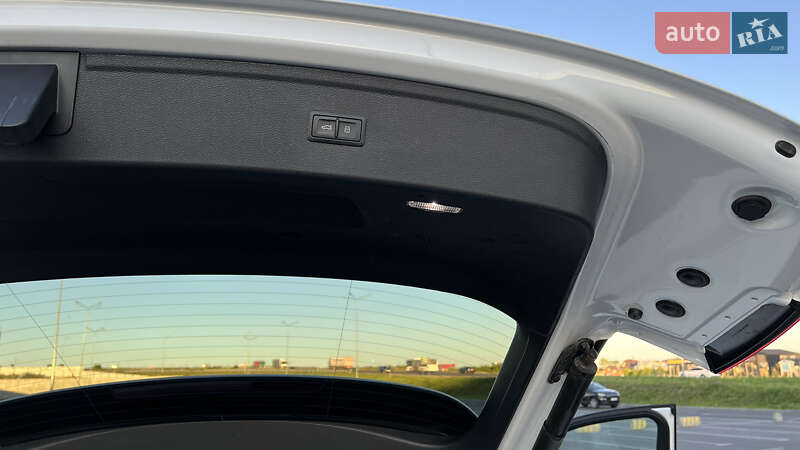 Внедорожник / Кроссовер Audi Q5 2018 в Львове фото 29 Внедорожник / Кроссовер Audi Q5 2018 в Львове