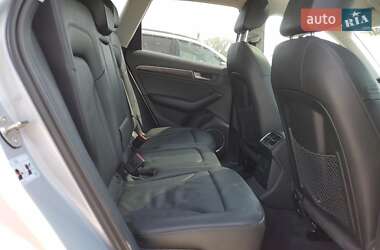 Внедорожник / Кроссовер Audi Q5 2016 в 