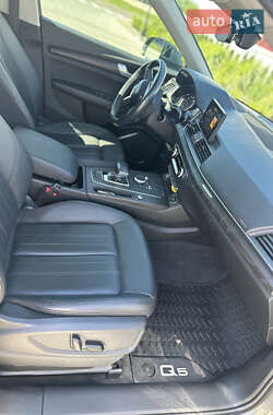 Внедорожник / Кроссовер Audi Q5 2020 в 