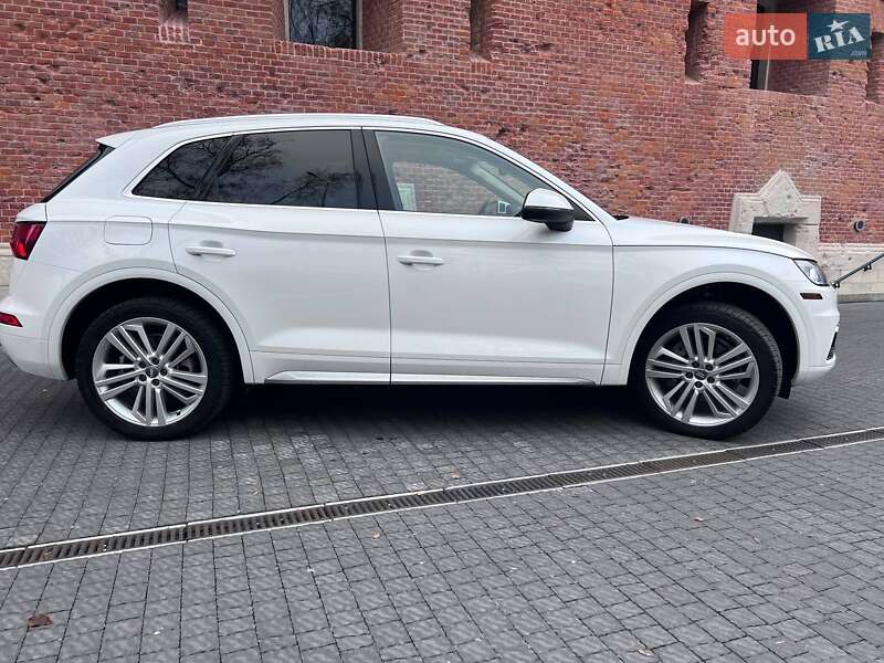 Audi Q5 2018