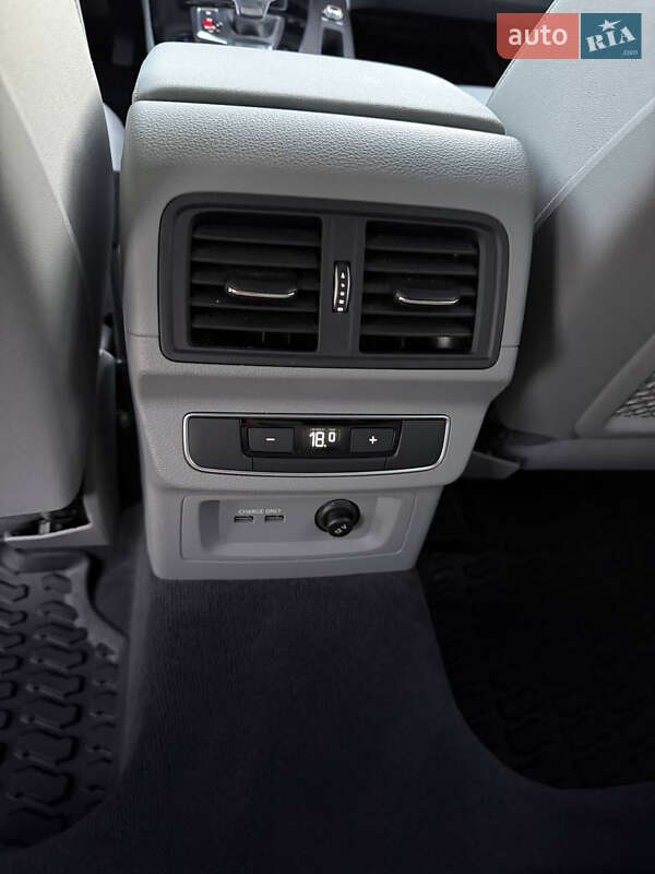 Внедорожник / Кроссовер Audi Q5 2022 в Коломые