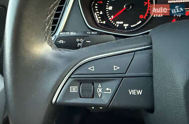 Внедорожник / Кроссовер Audi Q5 2022 в 