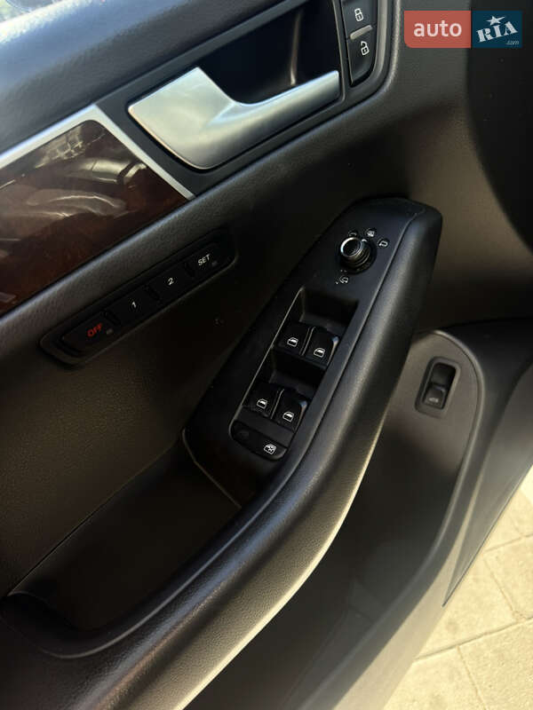 Внедорожник / Кроссовер Audi Q5 2012 в Львове
