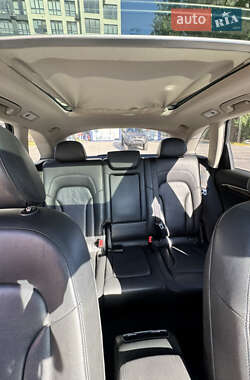 Внедорожник / Кроссовер Audi Q5 2012 в 