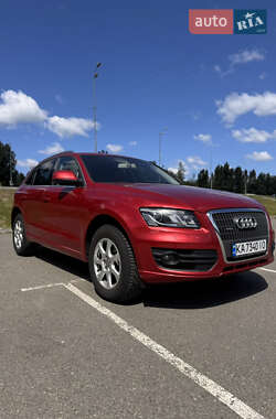 Внедорожник / Кроссовер Audi Q5 2011 в 