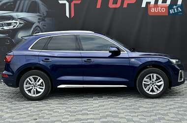 Внедорожник / Кроссовер Audi Q5 2022 в 