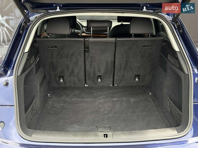 Внедорожник / Кроссовер Audi Q5 2022 в Львове