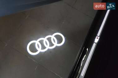 Внедорожник / Кроссовер Audi Q5 2020 в 
