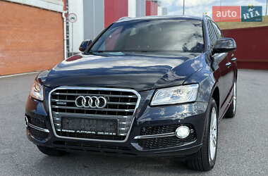 Внедорожник / Кроссовер Audi Q5 2016 в 