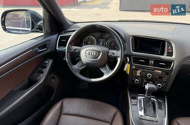Внедорожник / Кроссовер Audi Q5 2016 в 