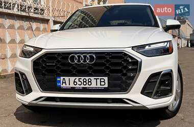 Внедорожник / Кроссовер Audi Q5 2022 в 