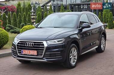 Внедорожник / Кроссовер Audi Q5 2019 в 