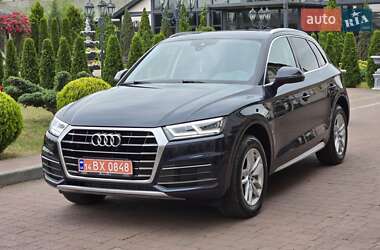 Внедорожник / Кроссовер Audi Q5 2019 в 