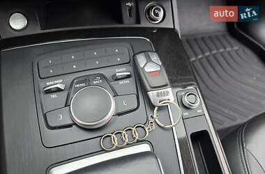 Внедорожник / Кроссовер Audi Q5 2019 в 