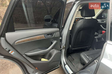 Внедорожник / Кроссовер Audi Q5 2010 в 