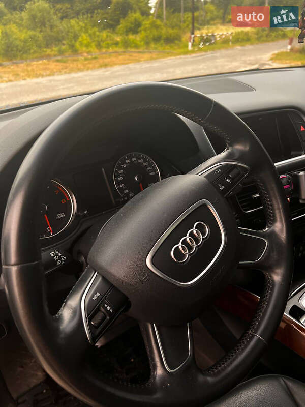 Внедорожник / Кроссовер Audi Q5 2015 в Львове