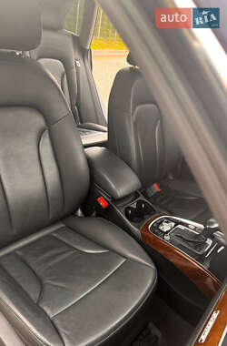 Внедорожник / Кроссовер Audi Q5 2015 в 