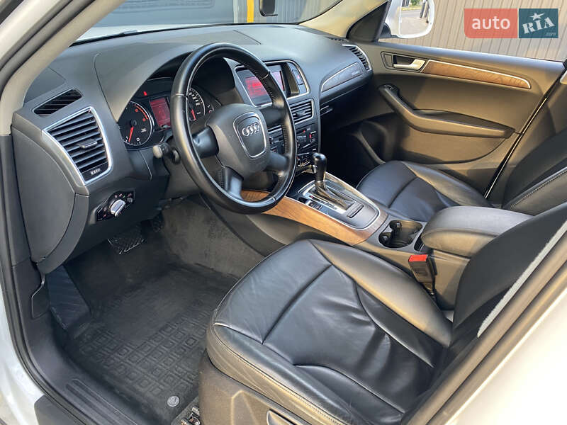 Внедорожник / Кроссовер Audi Q5 2012 в Виннице