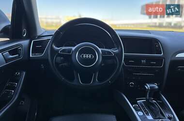 Позашляховик / Кросовер Audi Q5 2013 в 