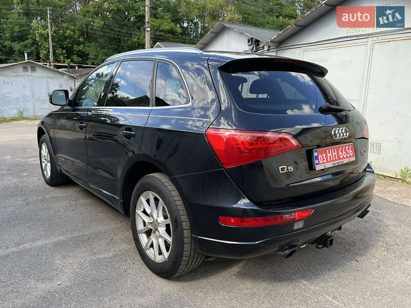 Внедорожник / Кроссовер Audi Q5 2012 в Киеве